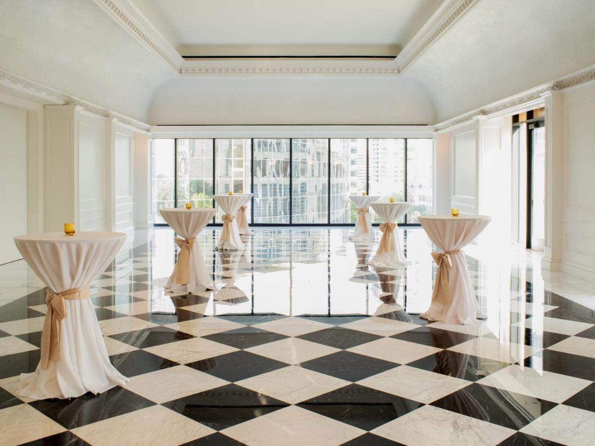 Hotel Swexan Dallas Bagian luar foto